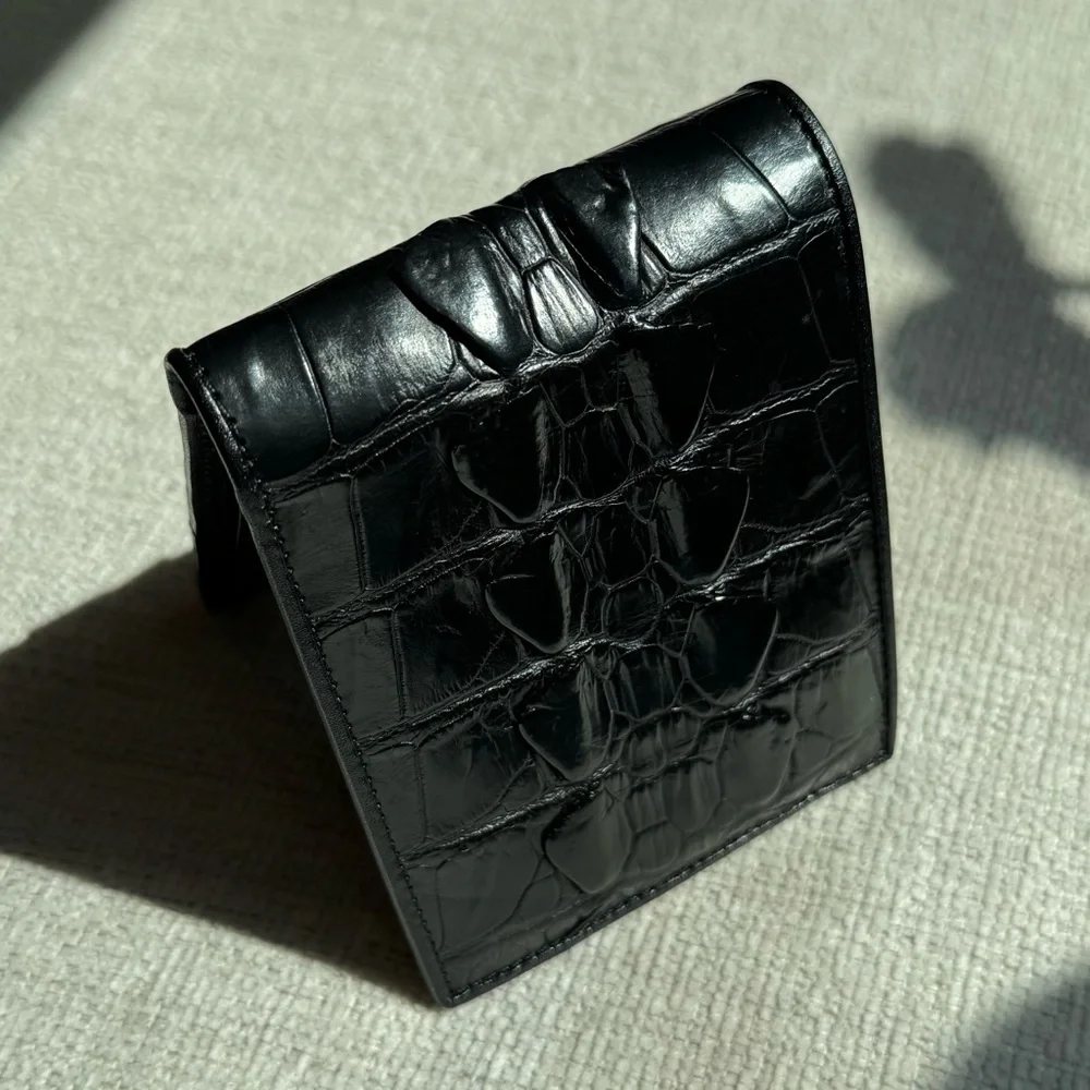 Bi-Fold Authentic Crocodile Leather Wallet 1C